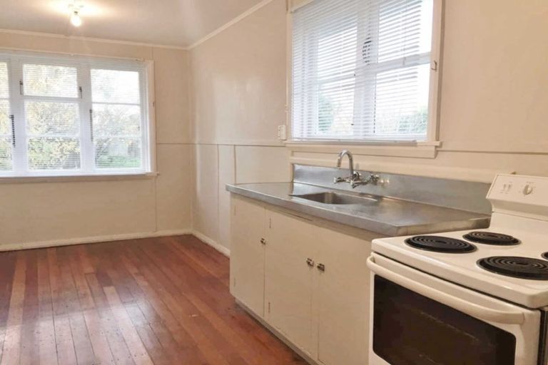 Photo of property in 56 Hoani Street, Northcote, Christchurch, 8052