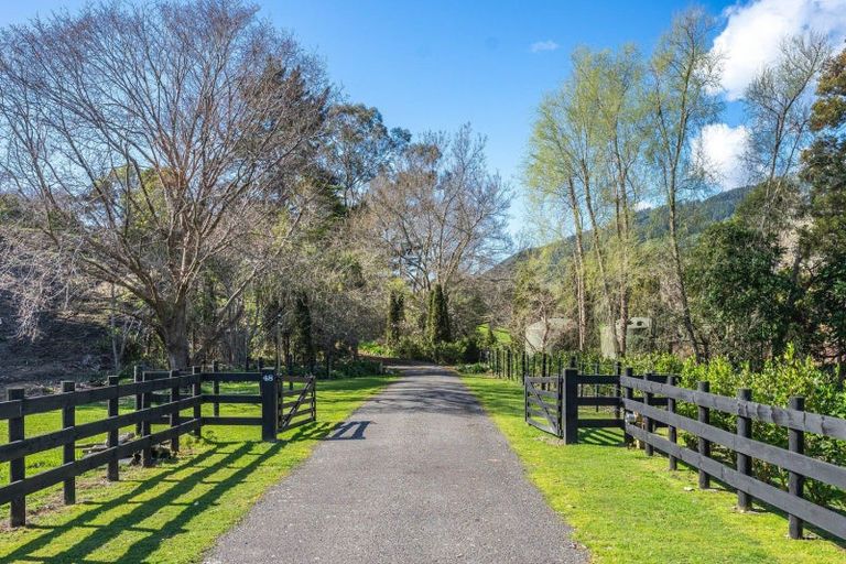 Photo of property in 48 Greenhill Road, Waikanae, 5391
