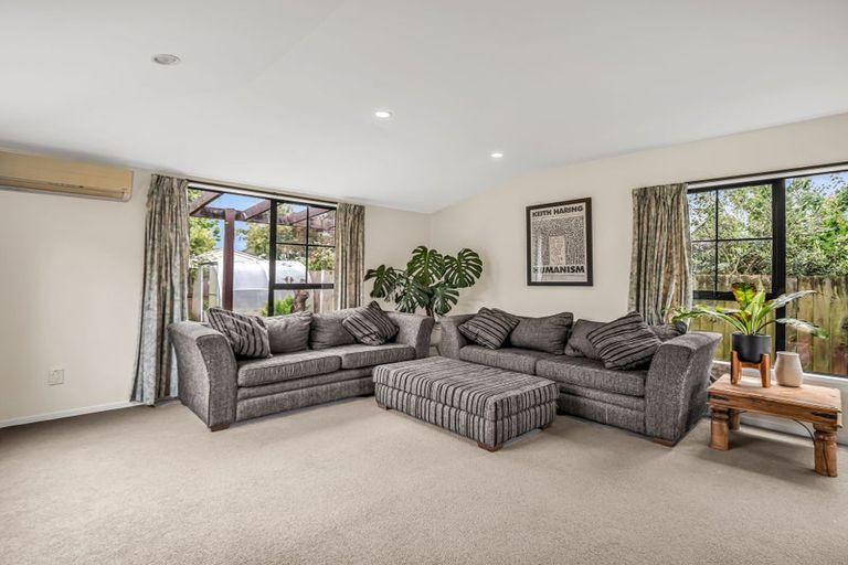 Photo of property in 22b Medina Crescent, Parklands, Christchurch, 8083