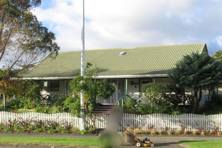 Photo of property in 30 Weggery Drive, Waikanae Beach, Waikanae, 5036