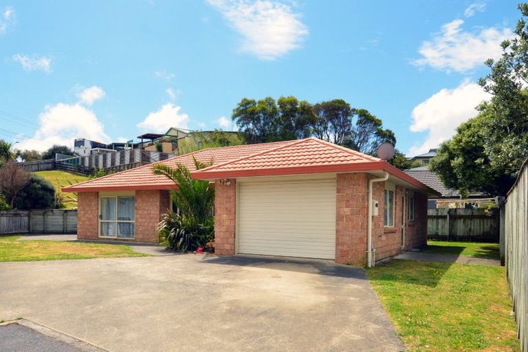 Photo of property in 14 Lorna Irene Drive, Raumati South, Paraparaumu, 5032