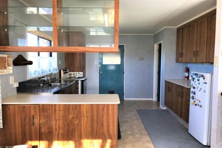 Photo of property in 13a Side Street, Clinton, 9534