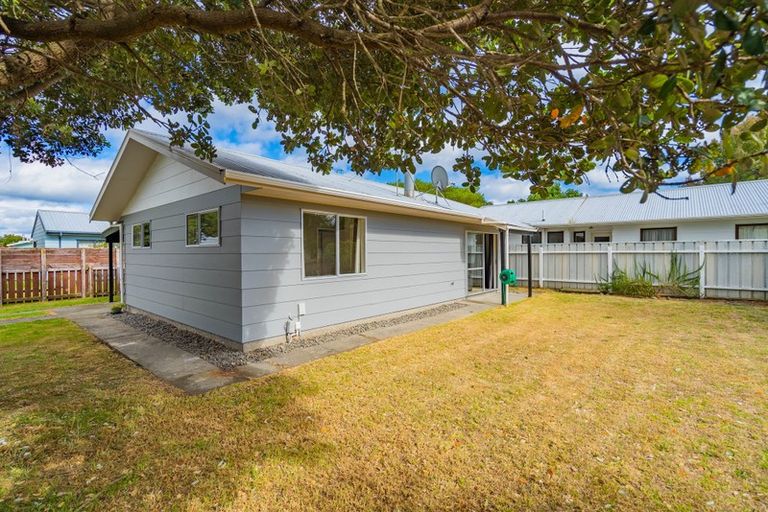 Photo of property in 95a Arawhata Road, Paraparaumu, 5032