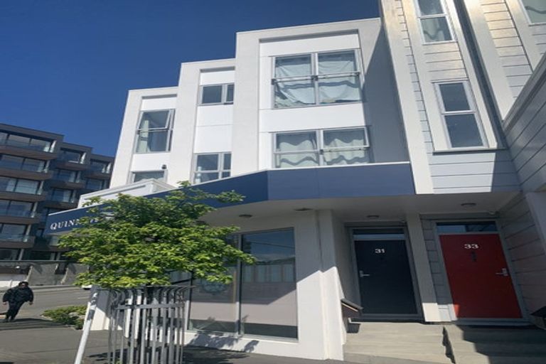 Photo of property in 31 Karo Drive, Te Aro, Wellington, 6011