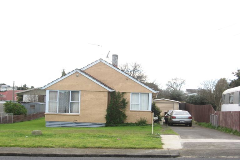 Photo of property in 92 Coxhead Road, Wattle Downs, Auckland, 2103