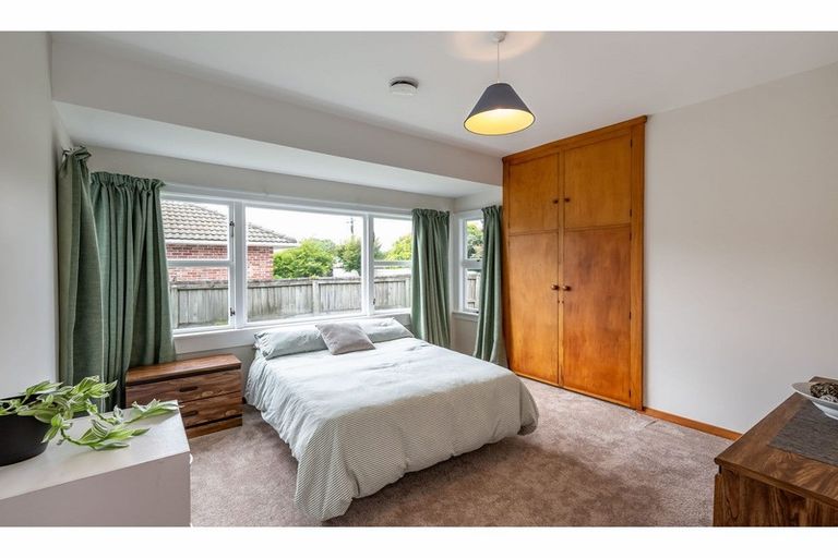 Photo of property in 48 Sylvan Street, Hillmorton, Christchurch, 8024