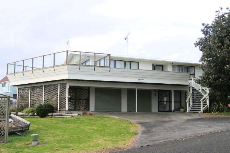 Photo of property in 3 Caroline Heights, Omaha, 0986