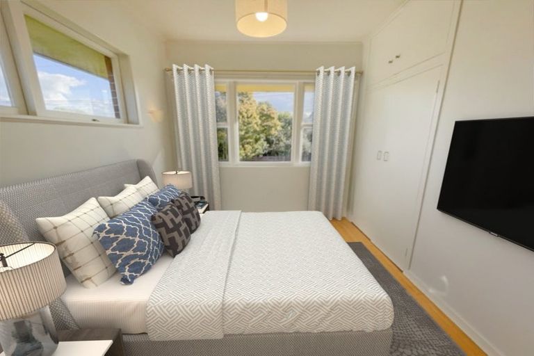 Photo of property in 21 Kereru Street, Henderson, Auckland, 0612