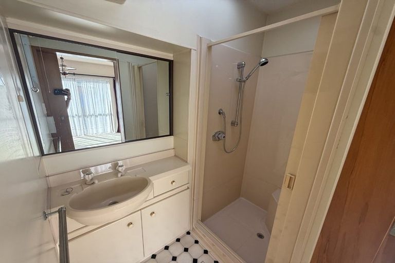 Photo of property in 80 Dunedin Street, Redwood, Christchurch, 8051