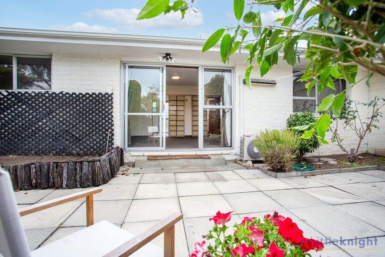 Photo of property in 2/30 Garvins Road, Hornby, Christchurch, 8042