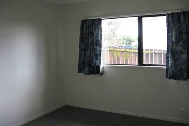 Photo of property in 5a Kopu Place, Clendon Park, Auckland, 2103