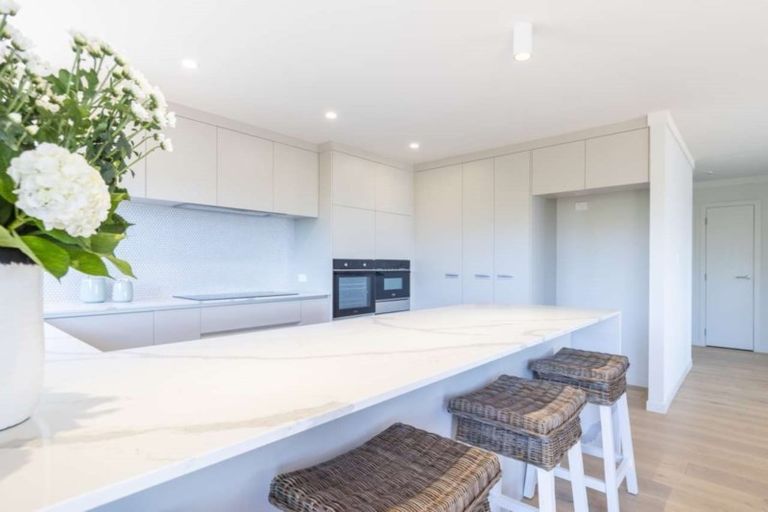 Photo of property in 100 Hamurana Road, Omokoroa, 3114