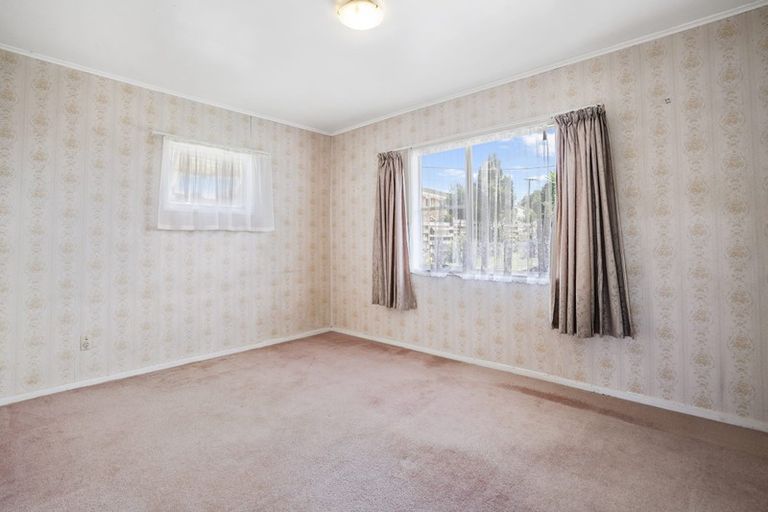 Photo of property in 87a Edmonton Road, Henderson, Auckland, 0612