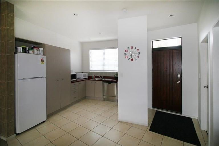 Photo of property in 49/22 Northcross Drive, Oteha, Auckland, 0632