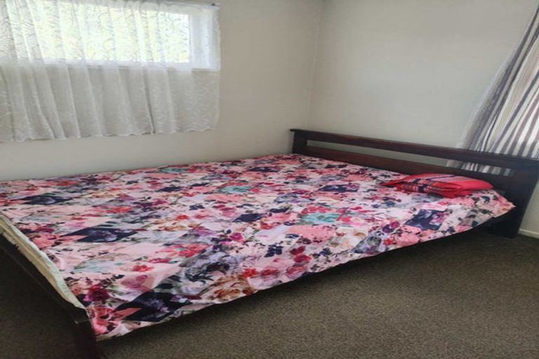 Photo of property in 10 Boys Place, Pakuranga Heights, Auckland, 2010