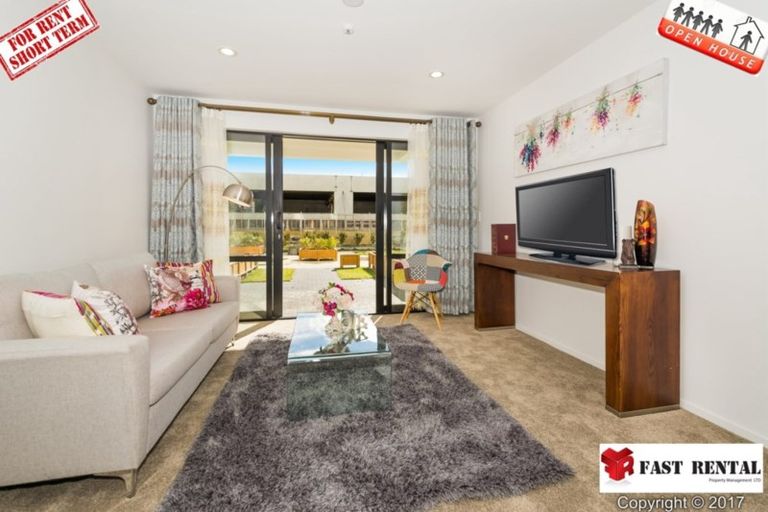 Photo of property in Apollo Apartments, 201/46 Rosedale Road, Rosedale, Auckland, 0632
