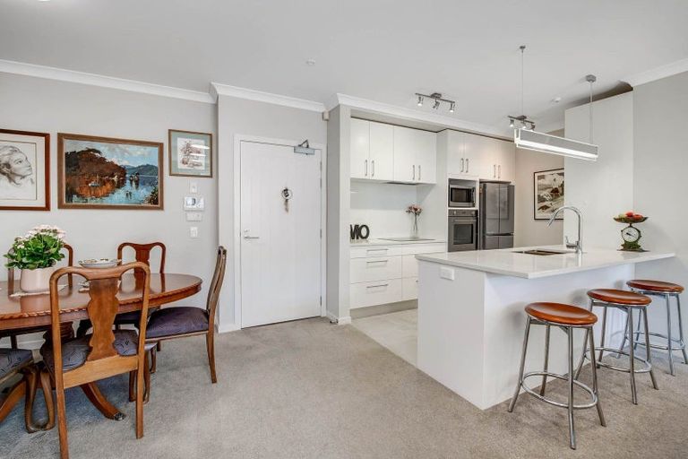 Photo of property in 88 Rewa Rewa Lane, Orewa, 0931