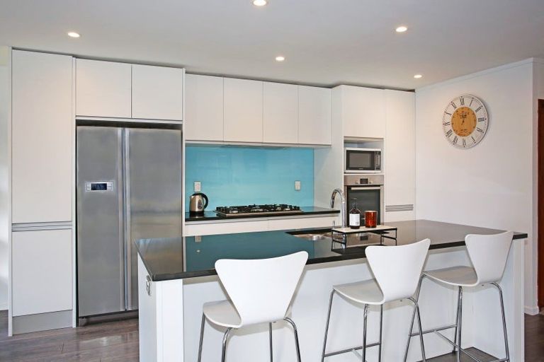 Photo of property in 235 Queen Street, Pukekohe, 2120