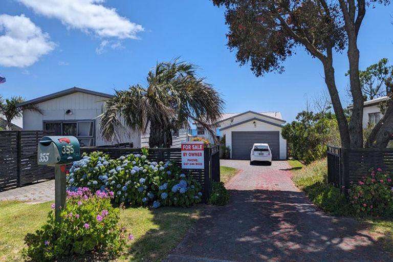 Photo of property in 355 Pukehina Parade, Pukehina, Te Puke, 3189