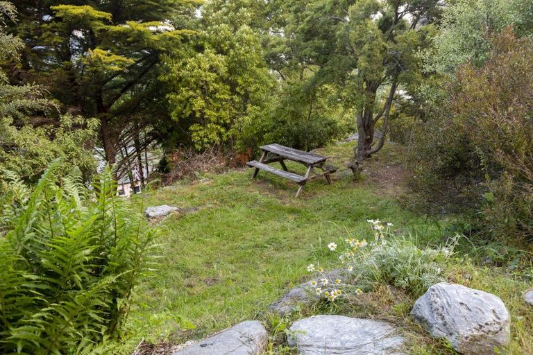 Photo of property in 20 Dart Place, Fernhill, Queenstown, 9300
