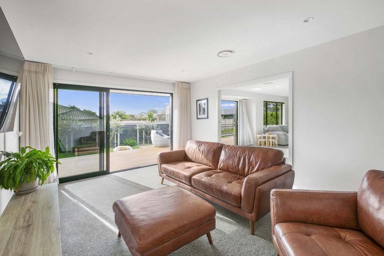 Photo of property in 7 Terli Way, Glen Avon, New Plymouth, 4312