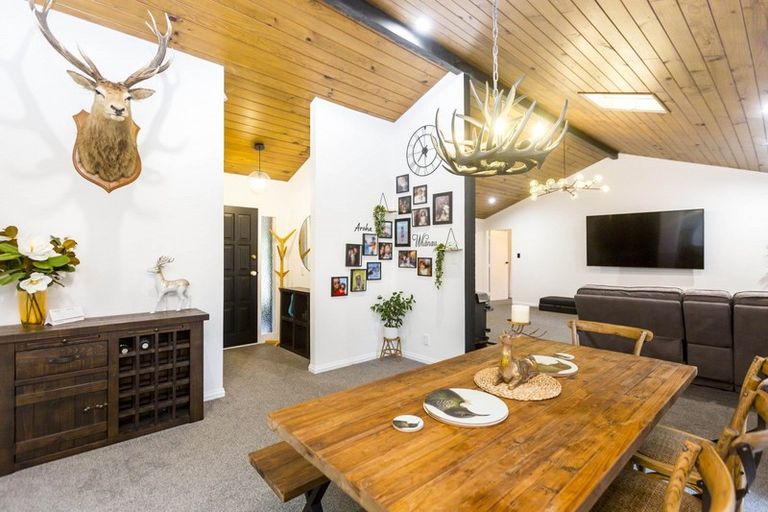 Photo of property in 71 Martin Street, Wallaceville, Upper Hutt, 5018