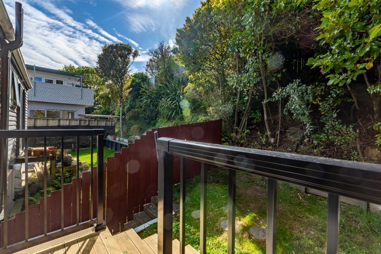 Photo of property in 21b Cockayne Road, Khandallah, Wellington, 6035