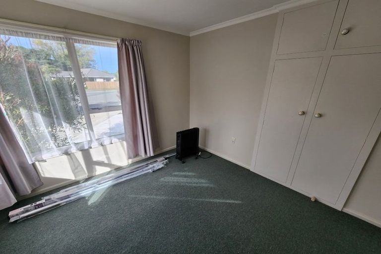 Photo of property in 47 Damien Place, Bromley, Christchurch, 8062