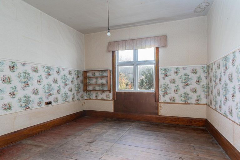 Photo of property in 17 Waite Street, Featherston, 5710