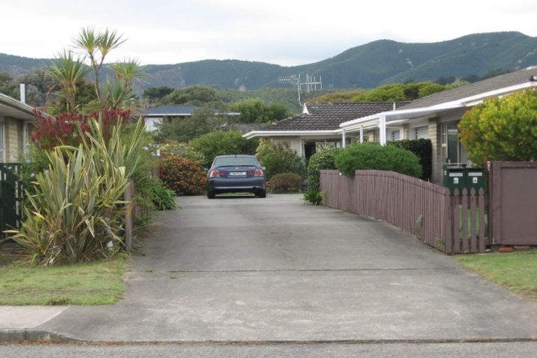 Photo of property in 112a Hillcrest Road, Raumati Beach, Paraparaumu, 5032