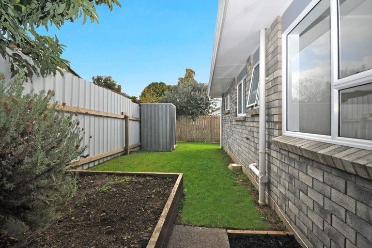 Photo of property in 2/45 Great South Road, Papakura, 2110