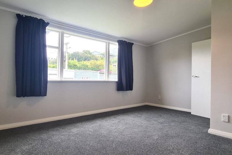 Photo of property in 6 Awarua Street, Ngaio, Wellington, 6035