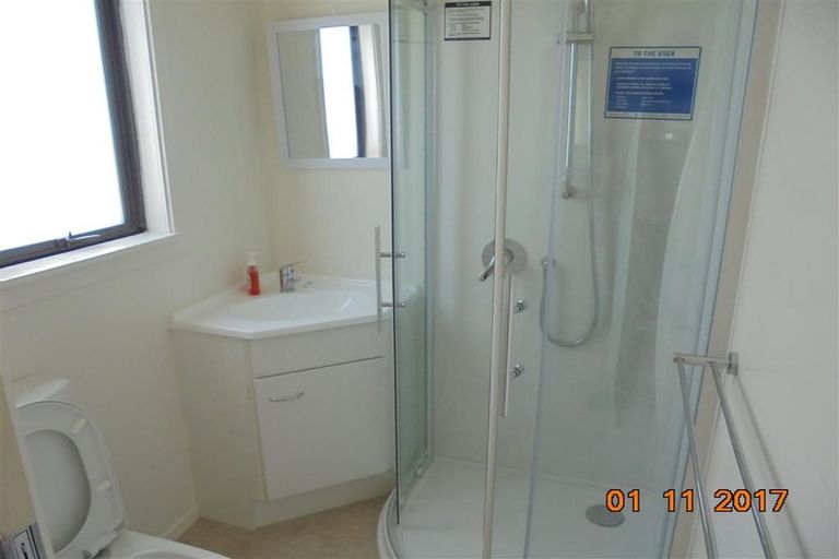 Photo of property in 30 Ranui Terrace, Tawa, Wellington, 5028