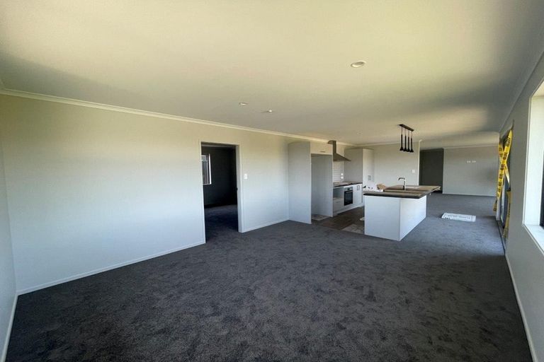 Photo of property in 11 Godwit Lane, Welcome Bay, Tauranga, 3112