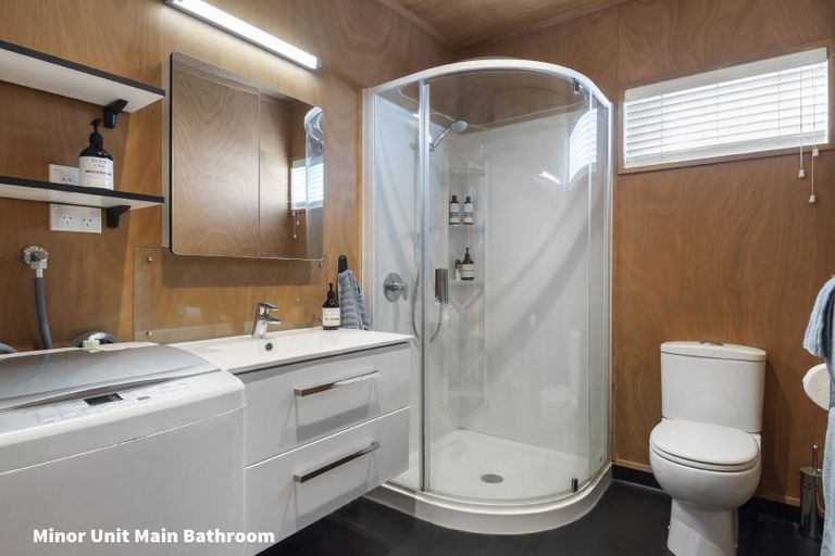 Photo of property in 127 Oaktree Avenue, Browns Bay, Auckland, 0630