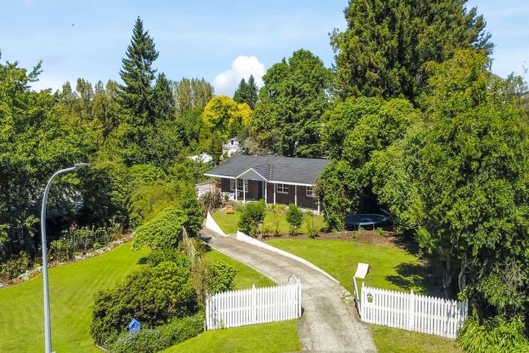 Photo of property in 5 Hector Place, Sunnybrook, Rotorua, 3015