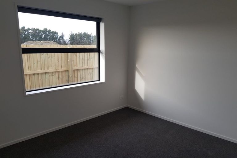 Photo of property in 4 Dallimore Drive, Belfast, Christchurch, 8051