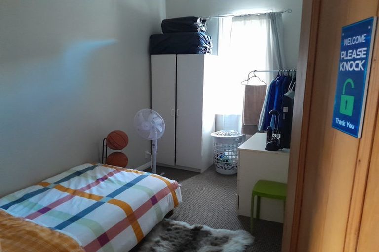 Photo of property in 57 Wellington Road, Kilbirnie, Wellington, 6022