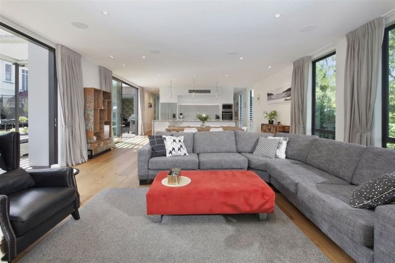 Photo of property in 70 Bristol Street, St Albans, Christchurch, 8014