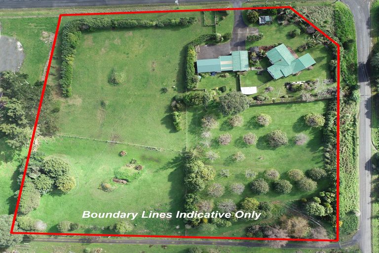Photo of property in 20 Waipipi Wharf Road, Pollok, Waiuku, 2683