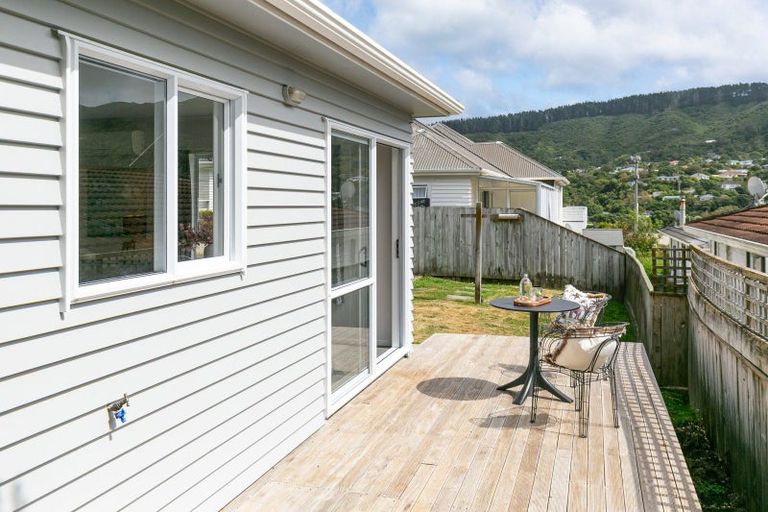 Photo of property in 26a Duncan Street, Tawa, Wellington, 5028