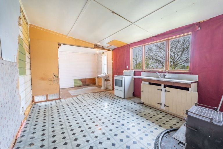 Photo of property in 9 Queen Street, Albury, Cave, 7984