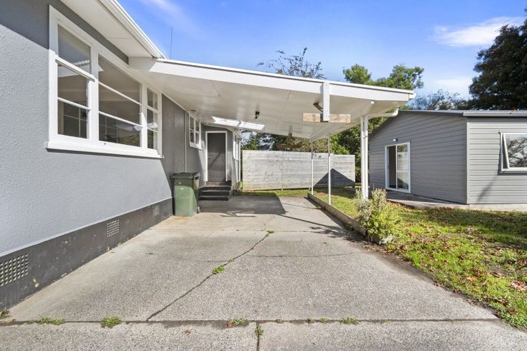 Photo of property in 15 Rira Street, Marton, 4710