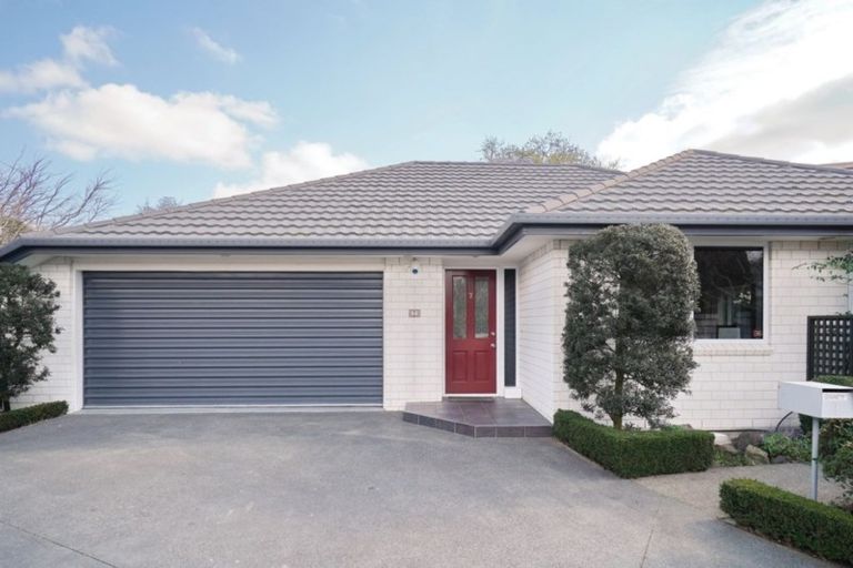 Photo of property in 2/7 Kelson Lane, Ilam, Christchurch, 8041