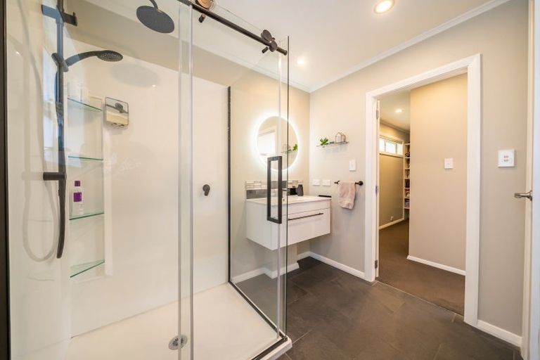 Photo of property in 11 Thackeray Street, Trentham, Upper Hutt, 5018