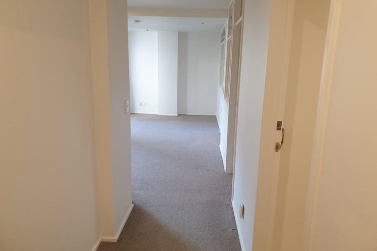 Photo of property in Courtenay Apartments, 208/120 Courtenay Place, Te Aro, Wellington, 6011