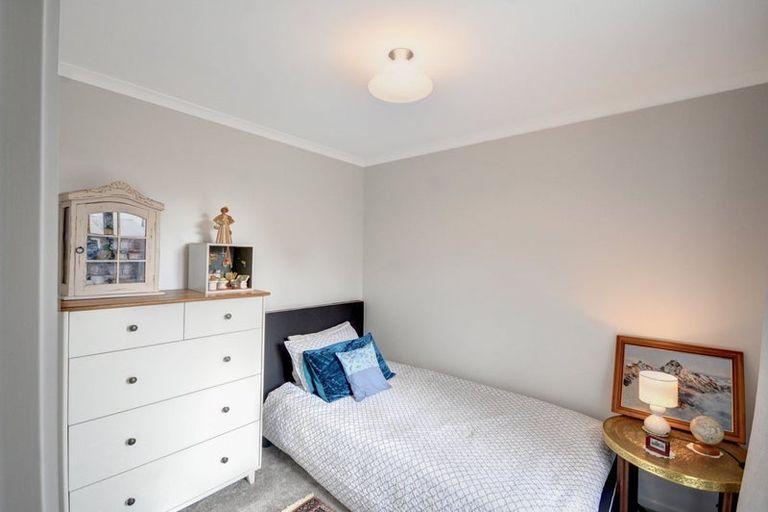 Photo of property in 17c Church Street, Mosgiel, 9024