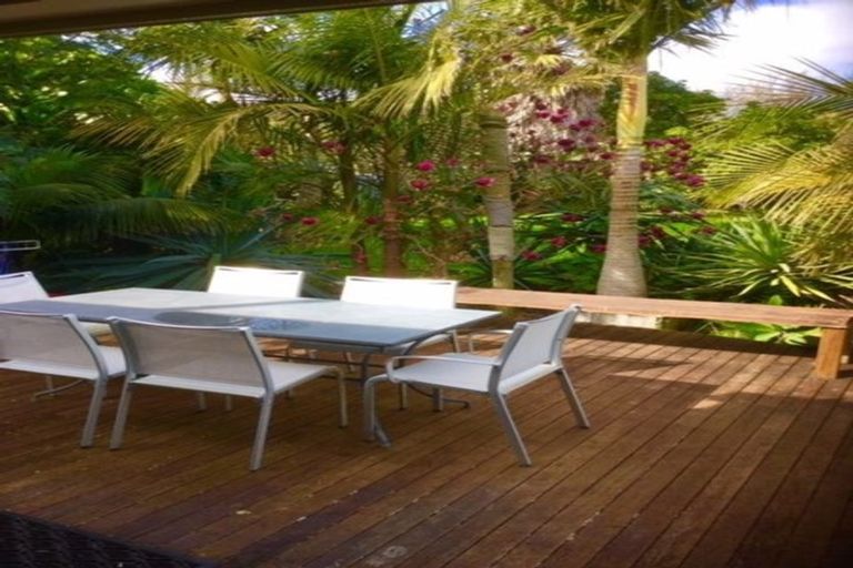 Photo of property in 15 Egremont Street, Belmont, Auckland, 0622