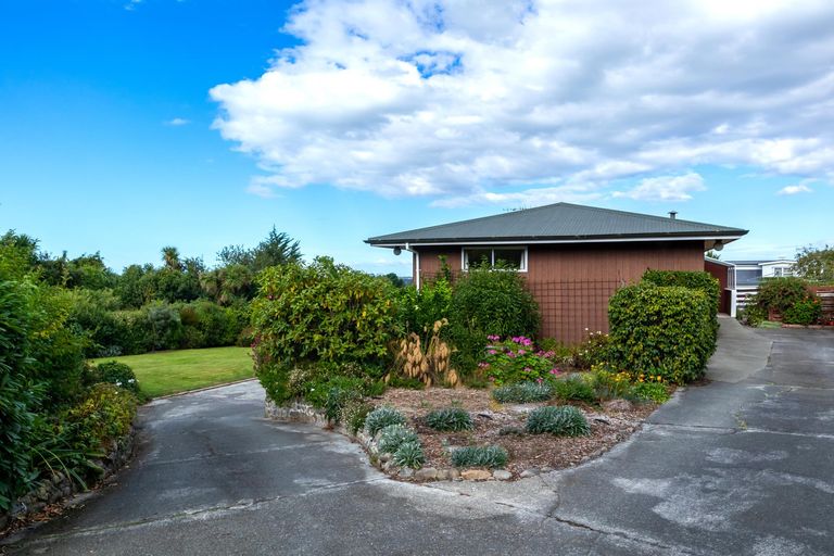 Photo of property in 24 Forest Road, Geraldine, 7930