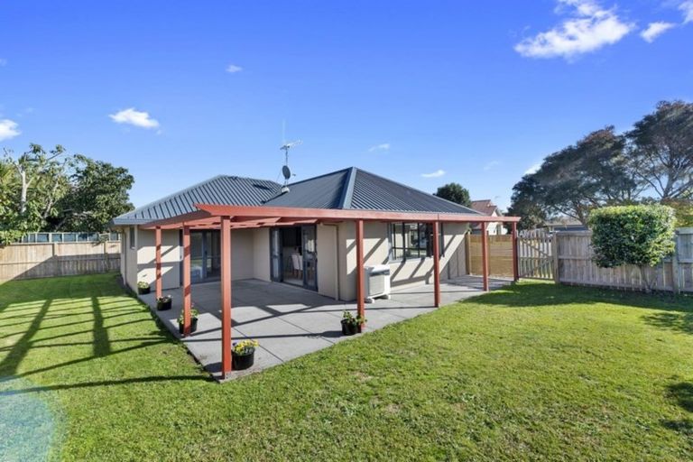 Photo of property in 23 Mangakoea Place, St Andrews, Hamilton, 3200